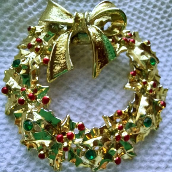 Vntg UNWORN RHINESTONE CHRISTMAS WREATH BROOCH Signed Tancer II - Picture 1 of 3